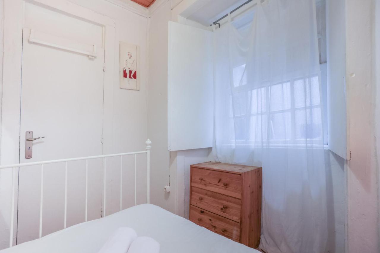 Lovely Apt In Bairro Alto Лиссабон Экстерьер фото